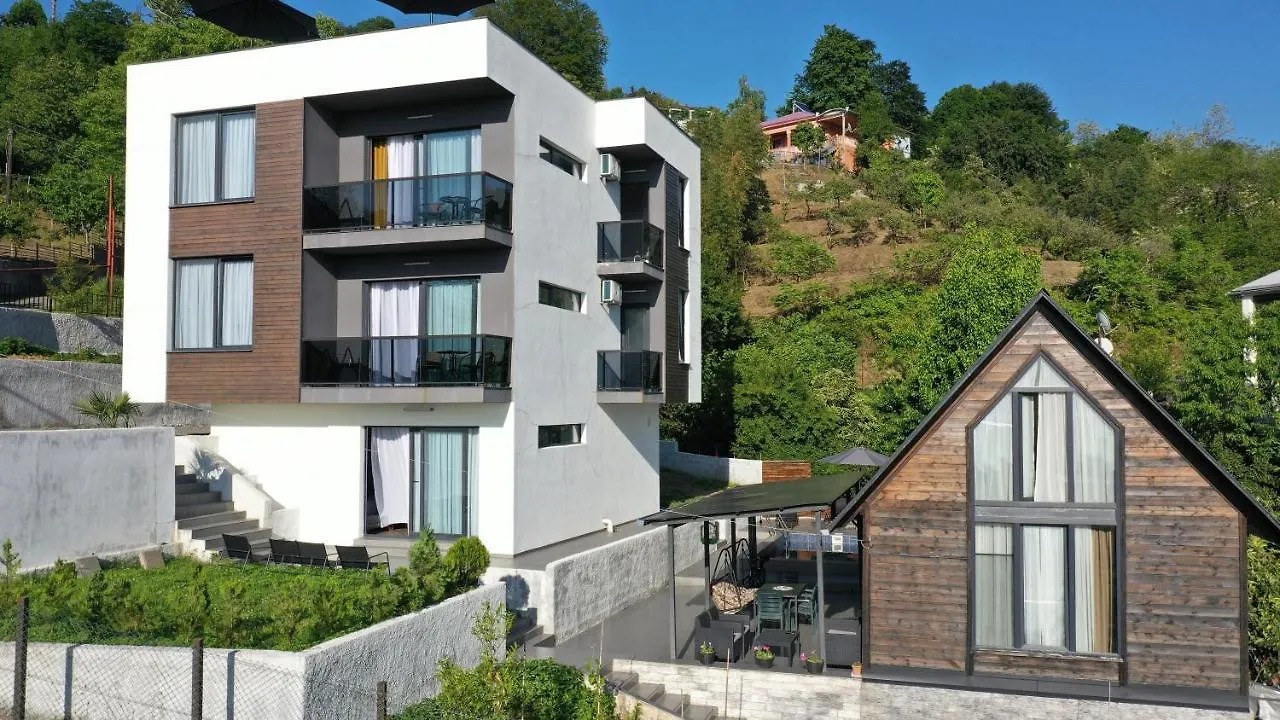 Boutique Hotel Sleep And Wine 바투미 0*,  조지아